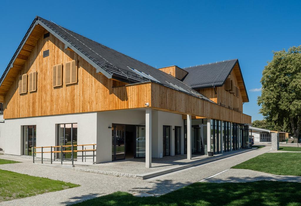 Hotel Naturum Milicz Εξωτερικό φωτογραφία
